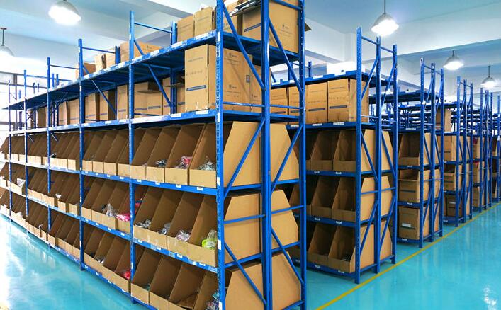 四川开关插座厂仓库风采